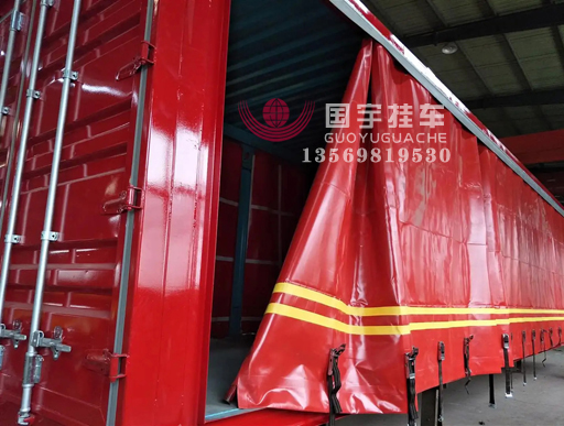 側簾式半掛車:物流業(yè)的未來趨勢!